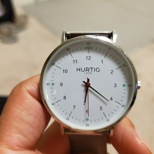 Hurtig Lane Metal strap watch